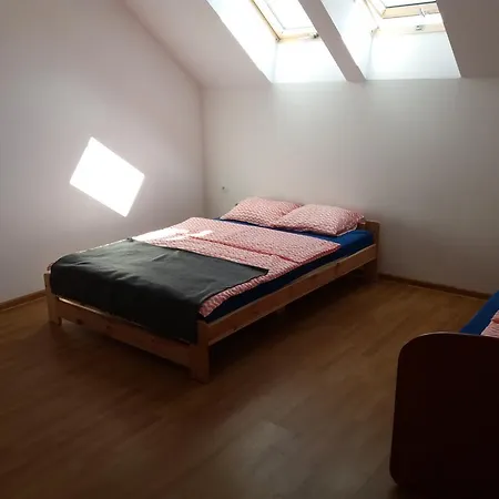 Pokoje Goscinne Rosa Pansiyon *